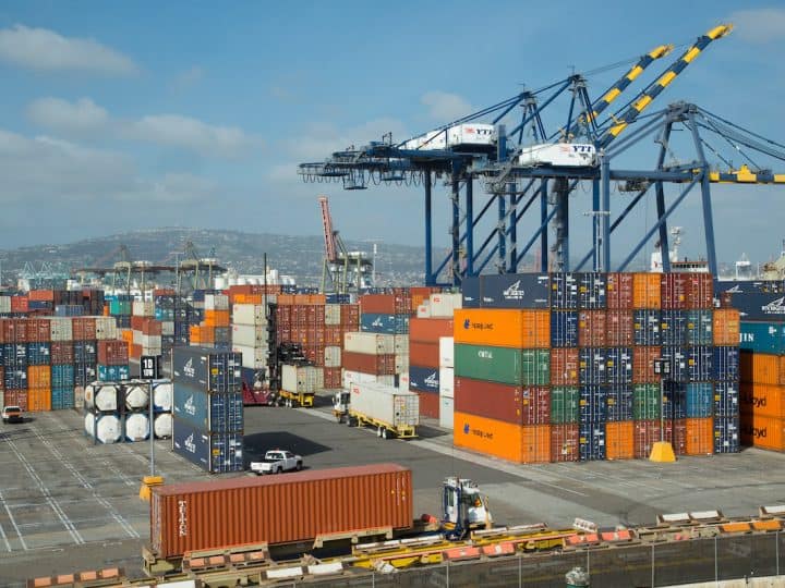 cargo unloaded at port of Los Angeles