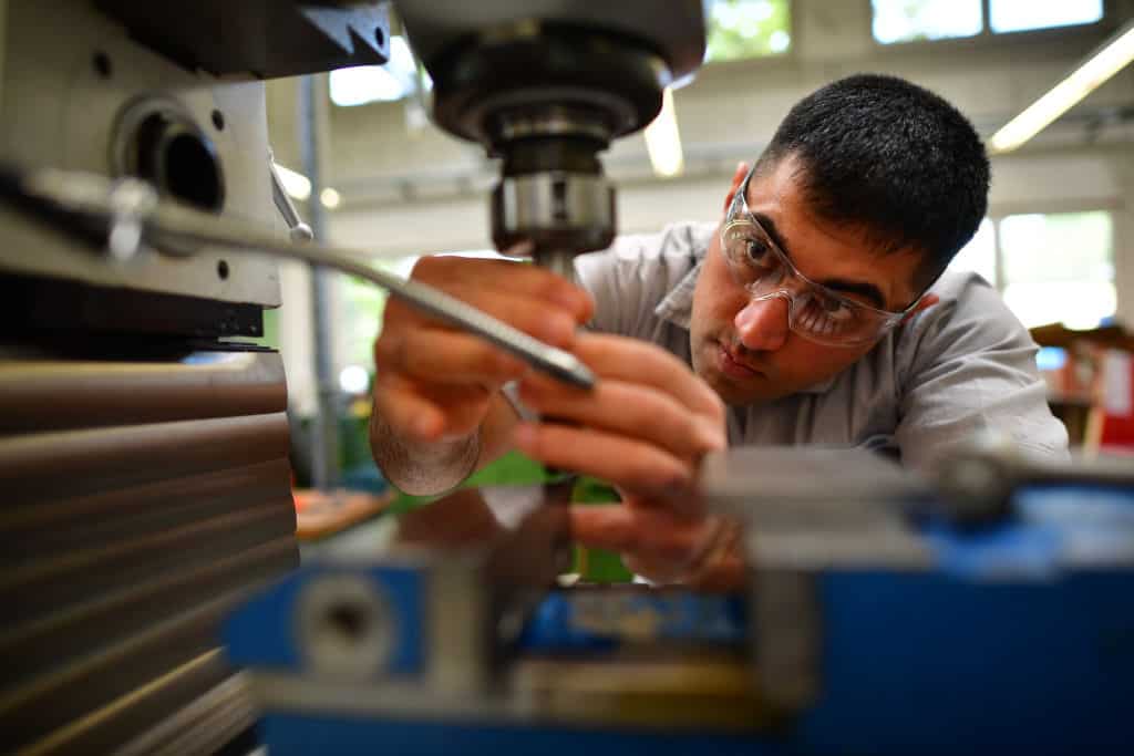 Manufacturing Growth Bolsters U.S. Economy – NAM