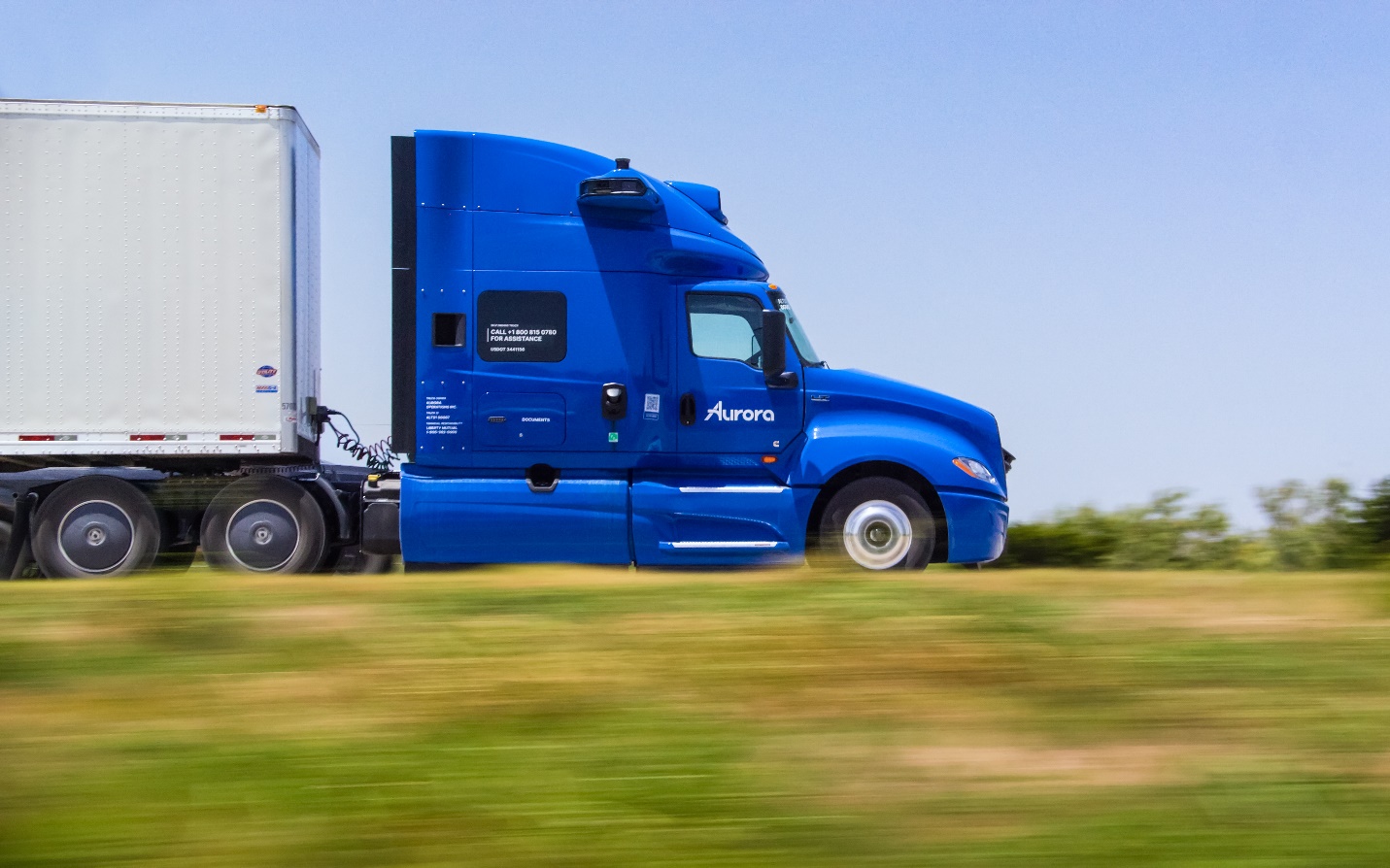 DOT Grants NAM-Backed Waiver for Autonomous Trucks